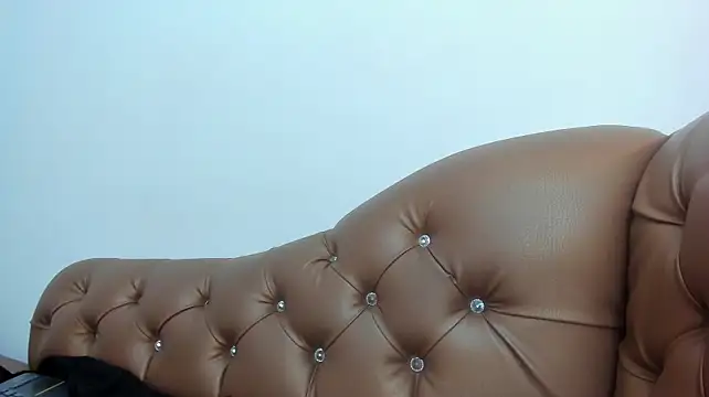 EllenJordan__ - bounce tits with oil+ nail show