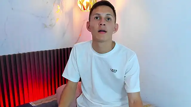IzanArias – Naživo XXX chat
