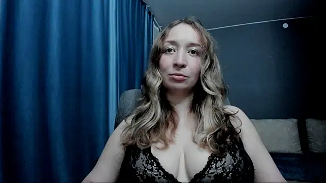 XXX chat uživo modela Eva_Rikchter