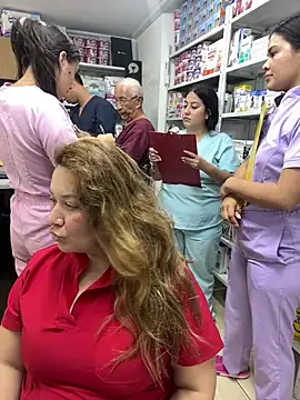 kandalove Adlı Modelin Canlı XXX Sohbeti