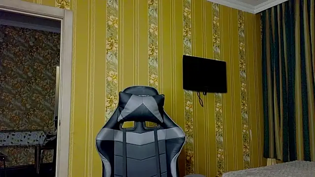 Chat +18 de WiFi_Wifey ao vivo