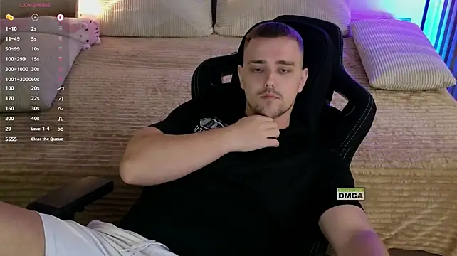 Chat +18 de Larstar01 ao vivo