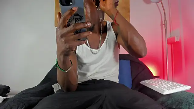 แชท XXX สดของ pipe_monstercock