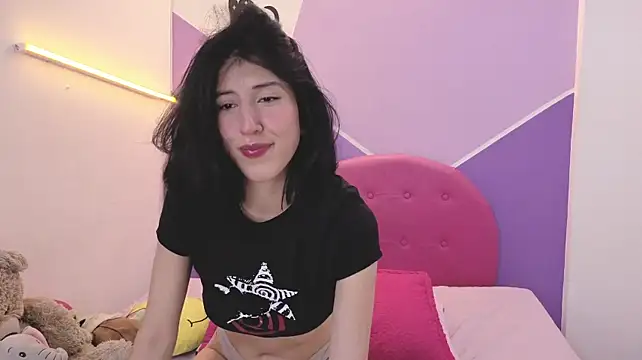 צ'אט XXX בשידור חי של Ivy_charlot