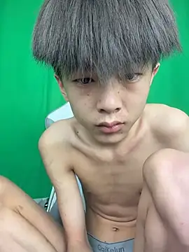 DD-101 Live XXX Chat