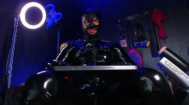 Chat +18 de Master_Connor_BDSM ao vivo