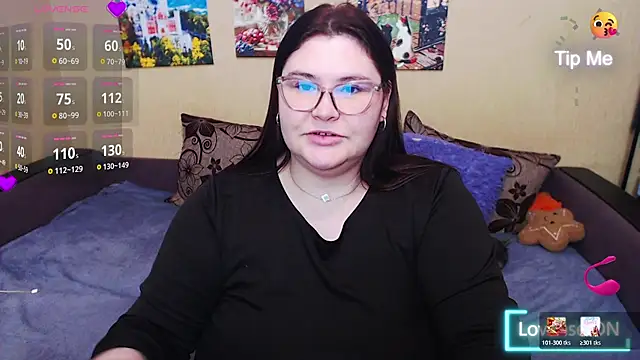 JuliaKeln's Live XXX Chat