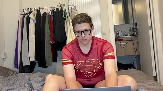 daniel-belown Live XXX chat