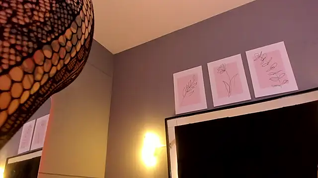 Czat XXX na żywo – isabelaa_nix