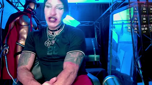 Chat +18 de LILITHMADAME ao vivo