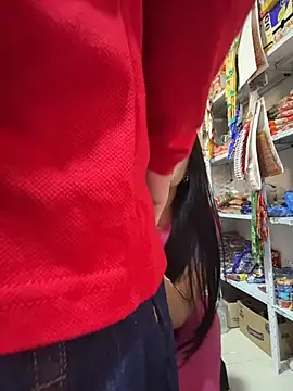 Sara_fun Adlı Modelin Canlı XXX Sohbeti