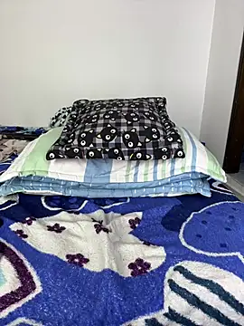 sandylau Adlı Modelin Canlı XXX Sohbeti