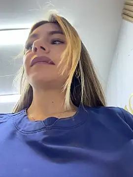 Alicee16