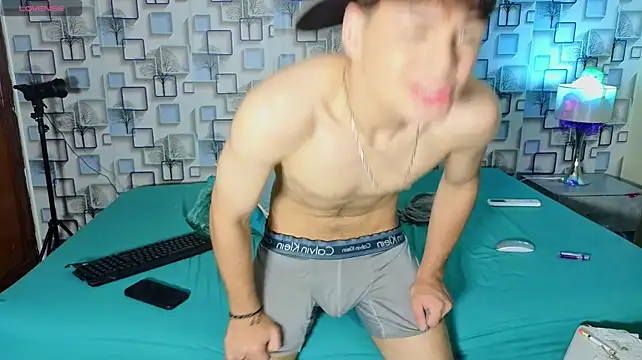 Chat XXX ao vivo de LoganSteel_