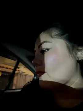 Chat XXX en directo de shashemel