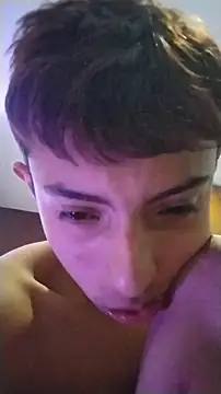 צ'אט XXX בשידור חי של Liamcarterr