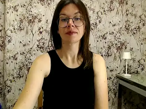 ElaraHart Live XXX-Chat