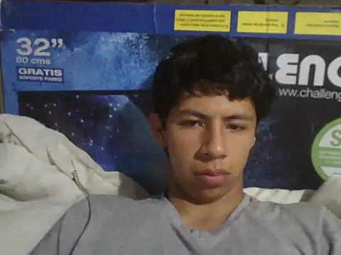 Chat XXX en directo de Carlos_Alberto04
