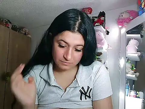 kami_lexy's Live XXX Chat