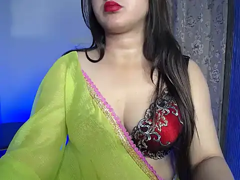 Ravaishing_Queen's Live XXX Chat