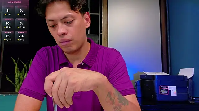 tommyy- Chat XXX live