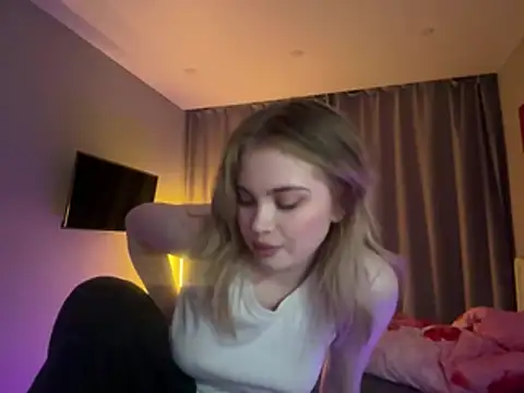 kirtova_'s Live XXX Chat