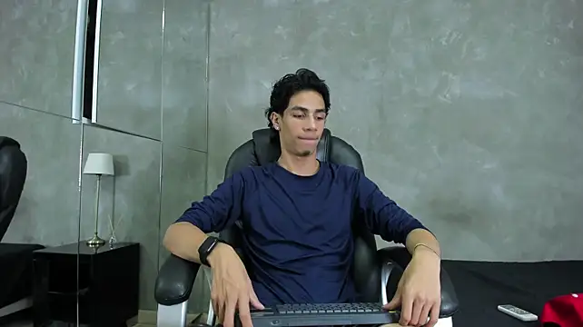 Elian_jones Live XXX-Chat