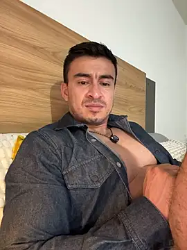 Chris_Clarckn Live XXX chat
