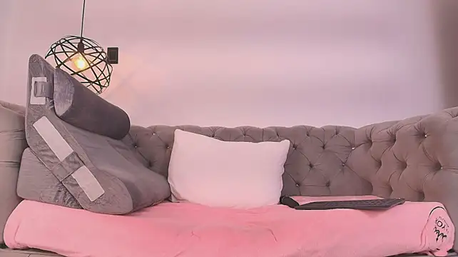 sweetlyundone Chat XXX in diretta