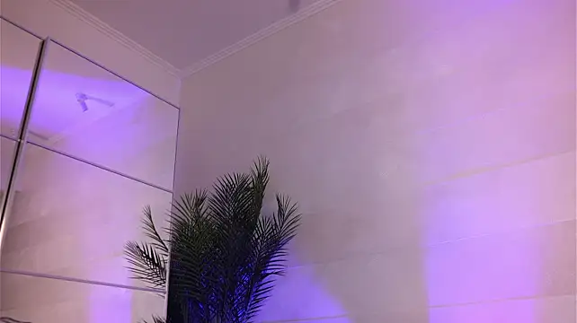 AmberValee - Set my Pussy on fire🔥