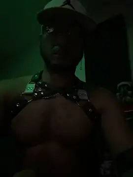 KY_DomSir36 Chat XXX in diretta