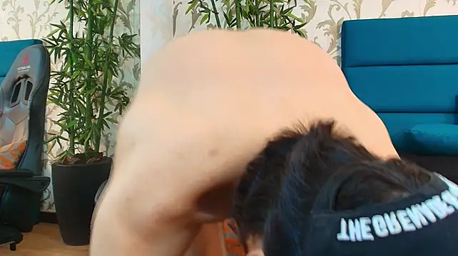 Andreao_Pirlo's Live XXX Chat
