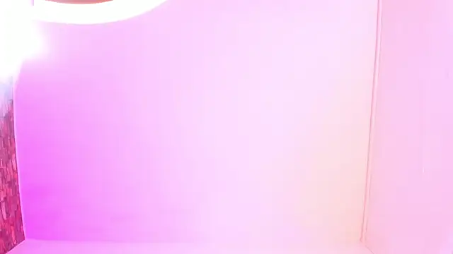 emaa_lambert's Live XXX Chat