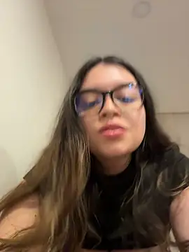 Aphrill 라이브 XXX 채팅