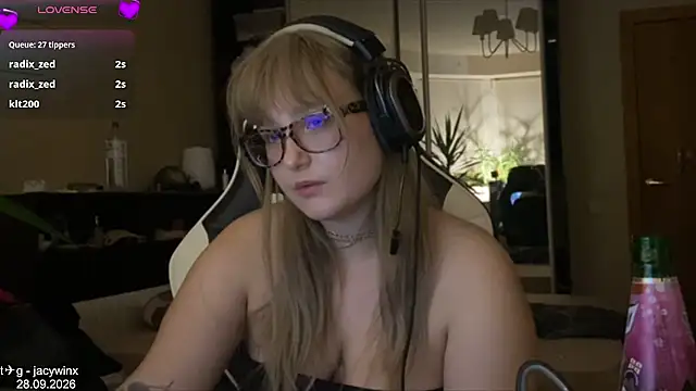 Chat XXX en directo de JacyWinslat