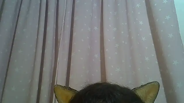 Chat XXX ao vivo de SkinnyKitten