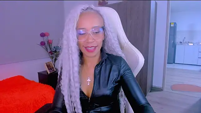 ScarlettMalbec - CREAM IN TITS AND ASS!!!!