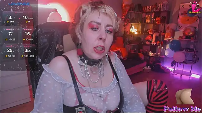 GinaMiracle – Naživo XXX chat