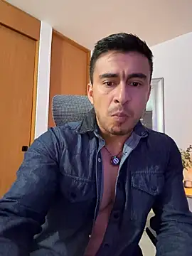 Chris_Clarck Live XXX-Chat