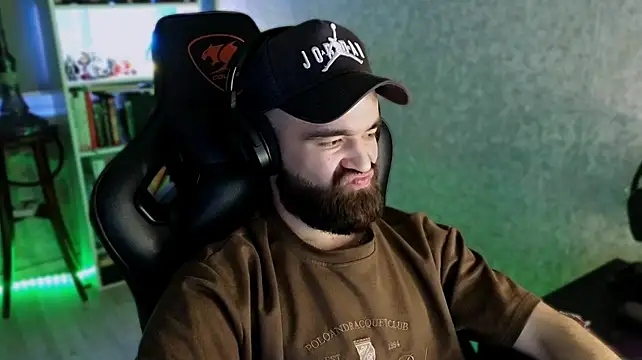 Živý XXX chat _Serious_Man