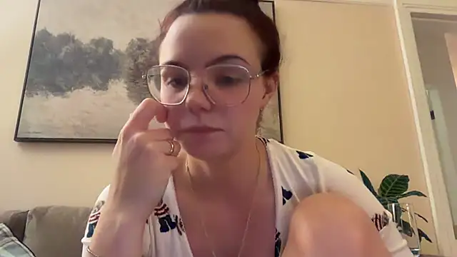 Natural-Ella31 Chat XXX live