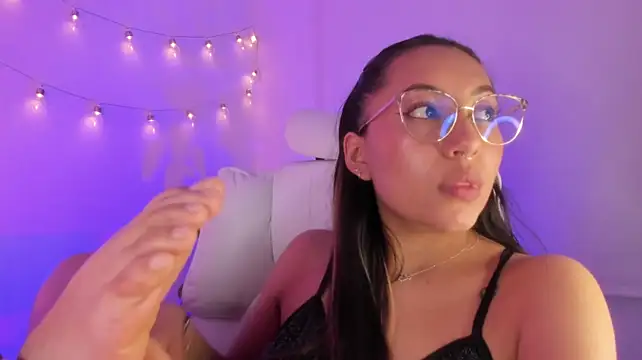 LuDreams - lick Feet 🥵