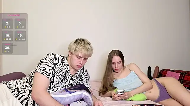 Emily_and_Ilumi - BLOWJOB