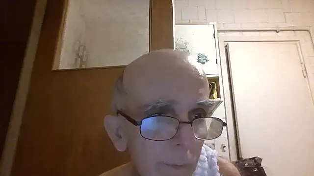 Chat XXX en directo de mariusica1@xh