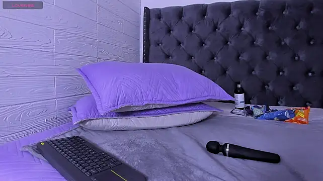 LunaRossie1_ - naked all
