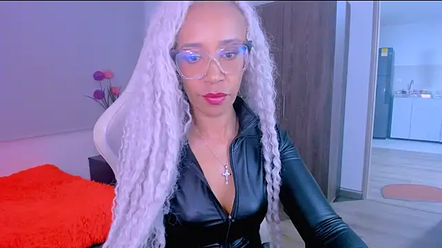 ScarlettMalbec's Live XXX Chat