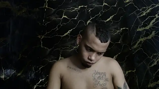 แชท XXX สดของ drako_monster