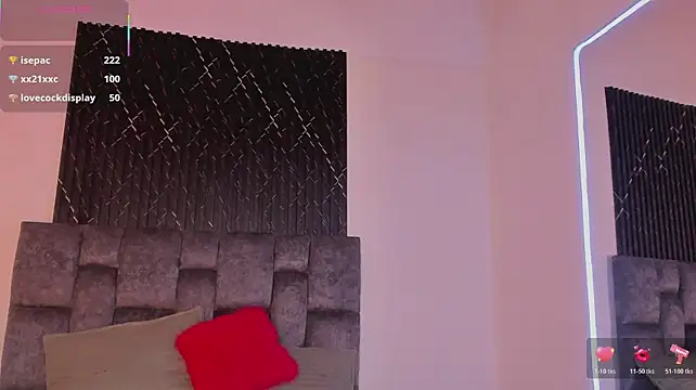 Alexxus_Smith Adlı Modelin Canlı XXX Sohbeti