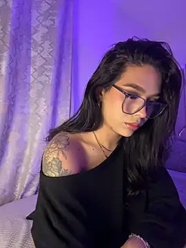Czat XXX na żywo – Samantha_Bernardo