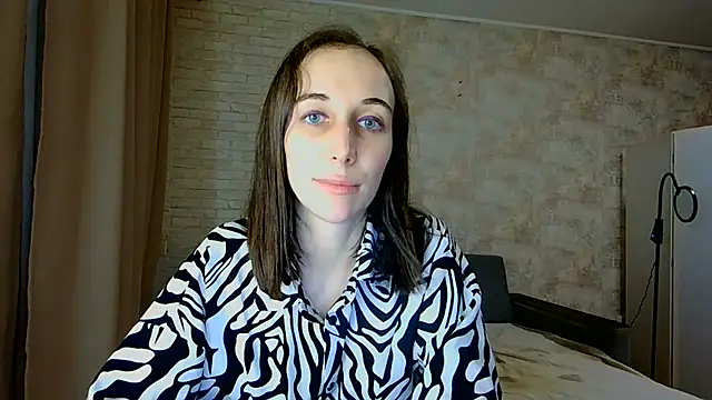 Anika_bloom: онлайн-секс-чат
